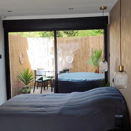 Jolie Studio Cocooning. Betting